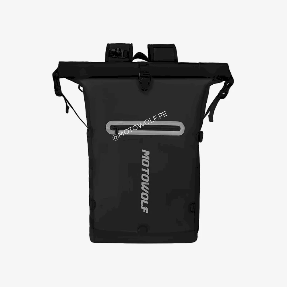 Mochila impermeable (21L) con bolsa de hidratación portátil (2L)